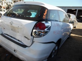 2005 Toyota Matrix White 1.8L AT #Z22040